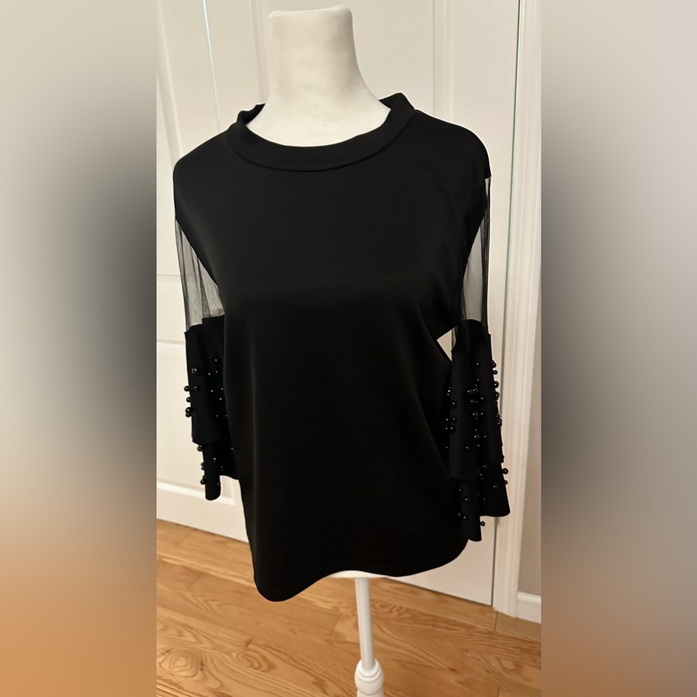 NY Nancy black top size medium new with tags